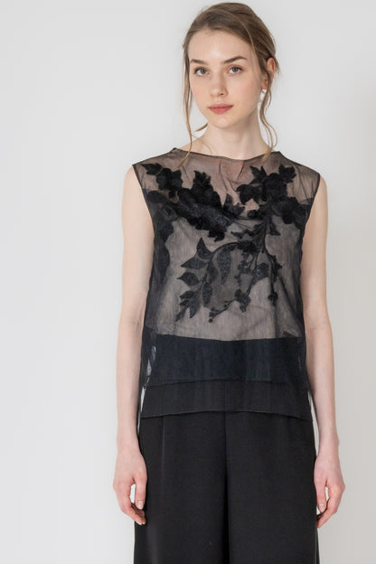 チュールエンブレースノースリーブブラウス