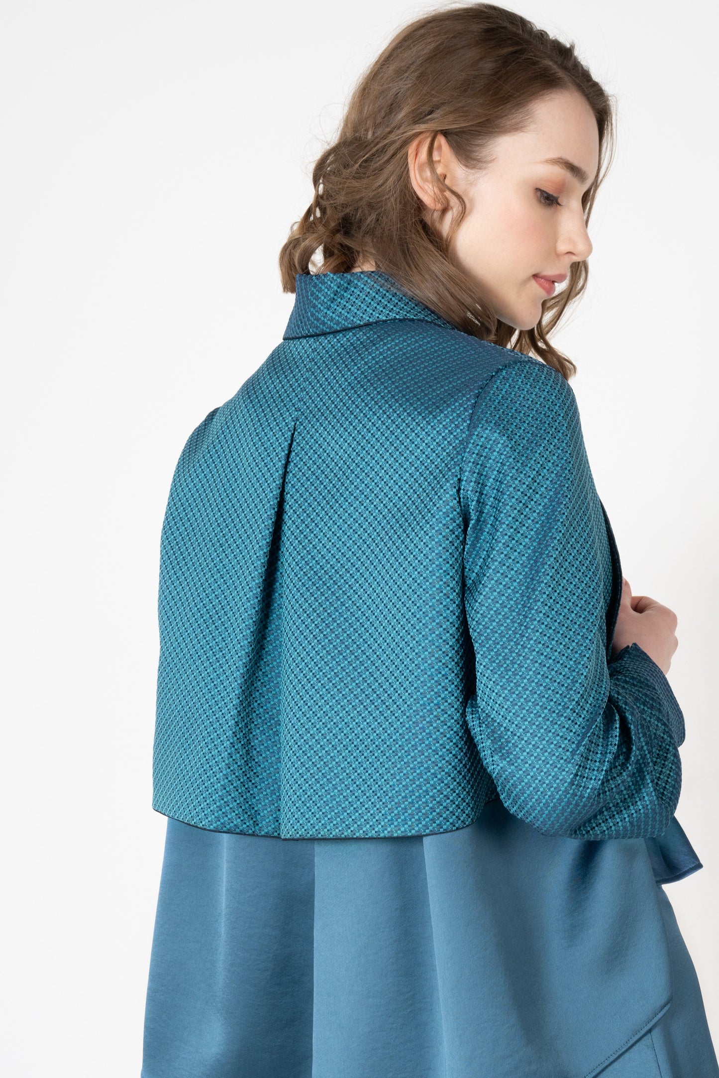 米沢ジャガードショールカラーショートジャケット