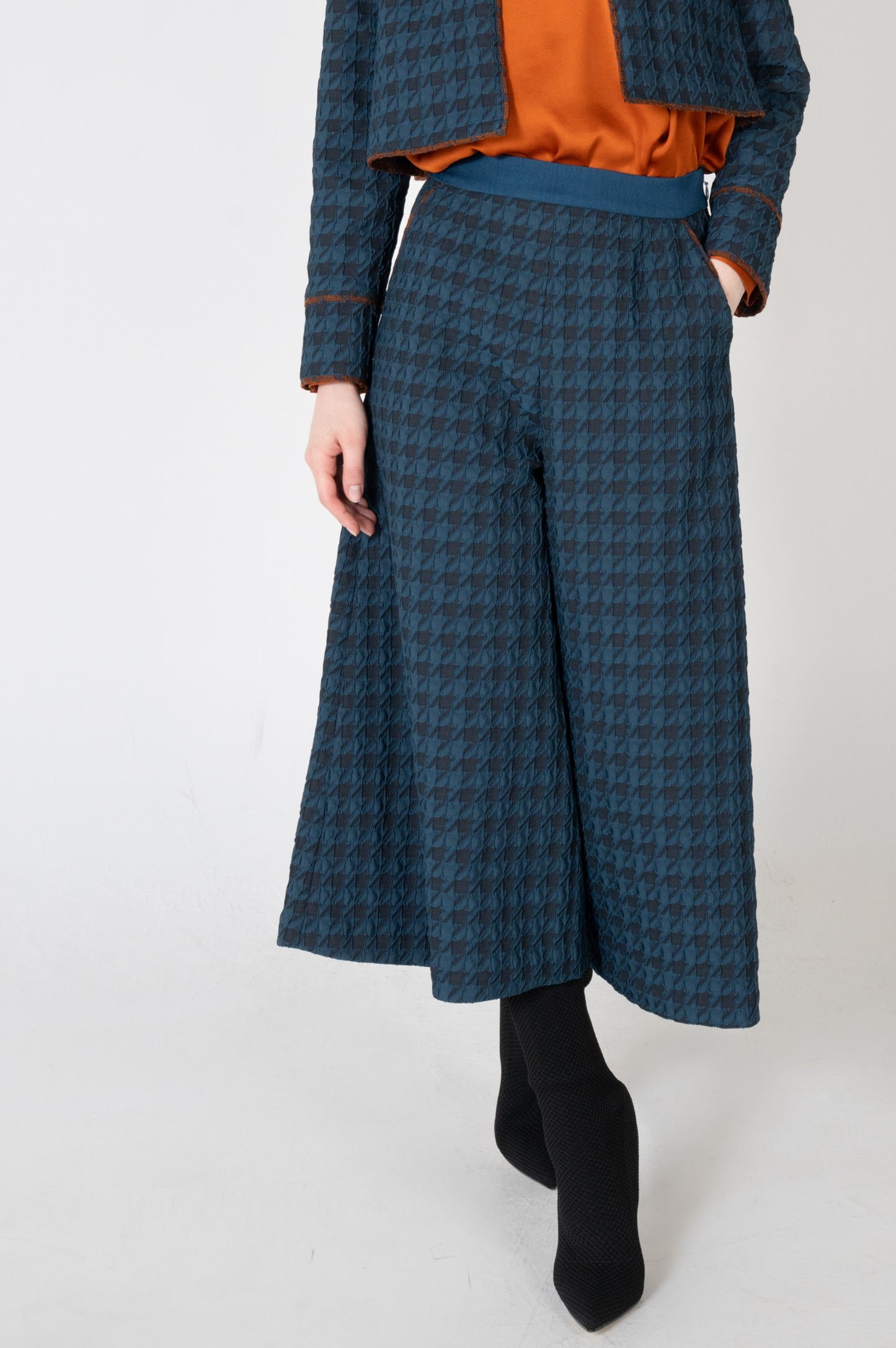 千鳥ふくれジャガードワイドパンツ