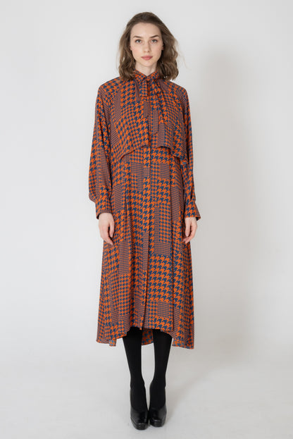 千鳥プリント長袖レイヤードフレアーワンピース