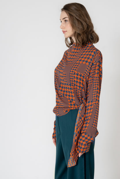 千鳥プリントハイネックアシンメトリーサッシュブラウス
