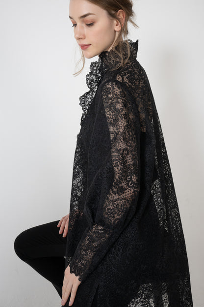 チュールエンブレースロングカフスオーバーブラウス